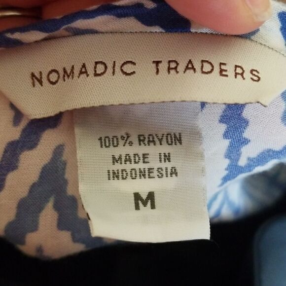 Nomadic Traders Long Sleeve Chevron Top - Picture 6 of 6